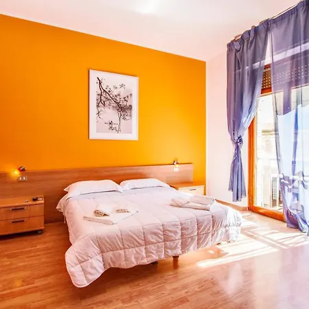 Mammasisi Λέτσε